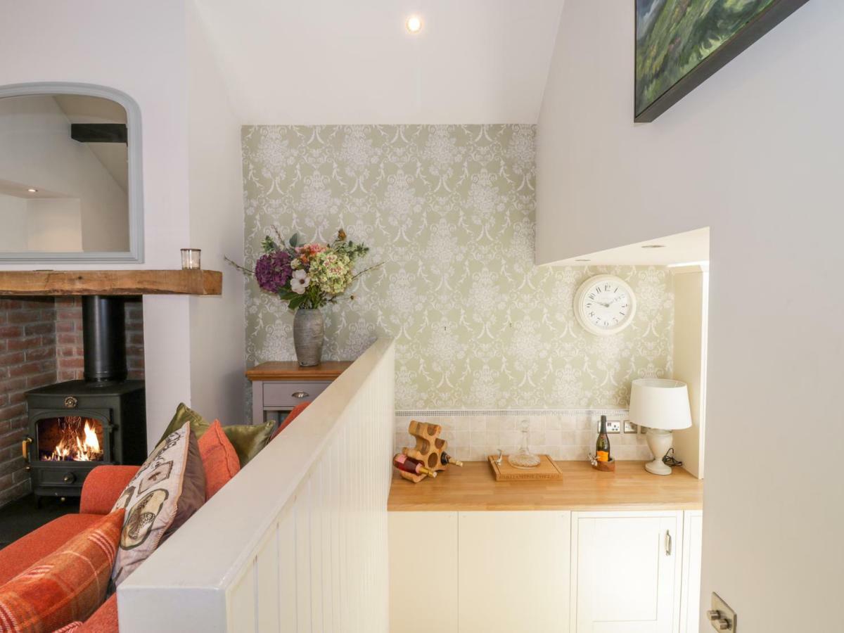 Parliament Cottage Langholm Extérieur photo